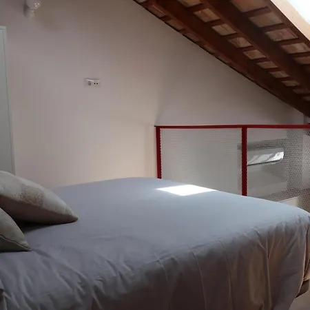 Lofts & Casa de Férias *